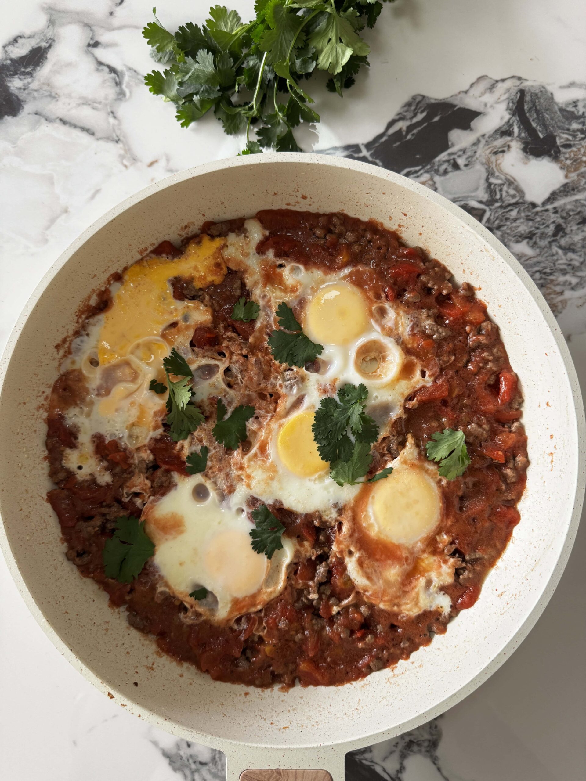 The Best Shakshuka Recipe (Middle Eastern Baked Eggs)